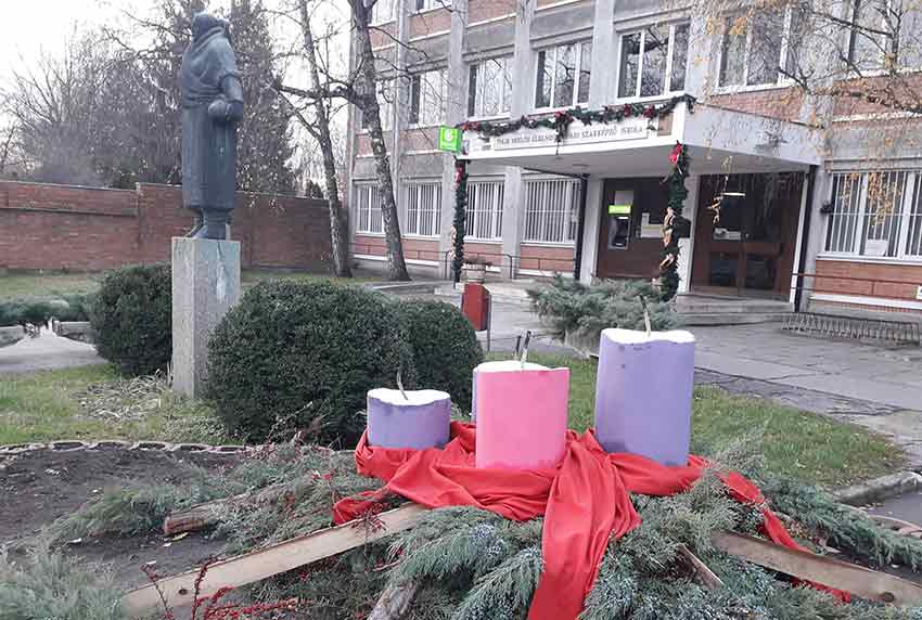 Őszi érettségi és advent a Toldiban