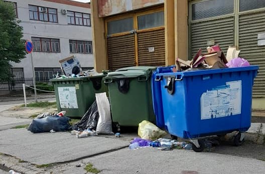 Szelektív hulladékgyűjtőket szüntetne meg az önkormányzat