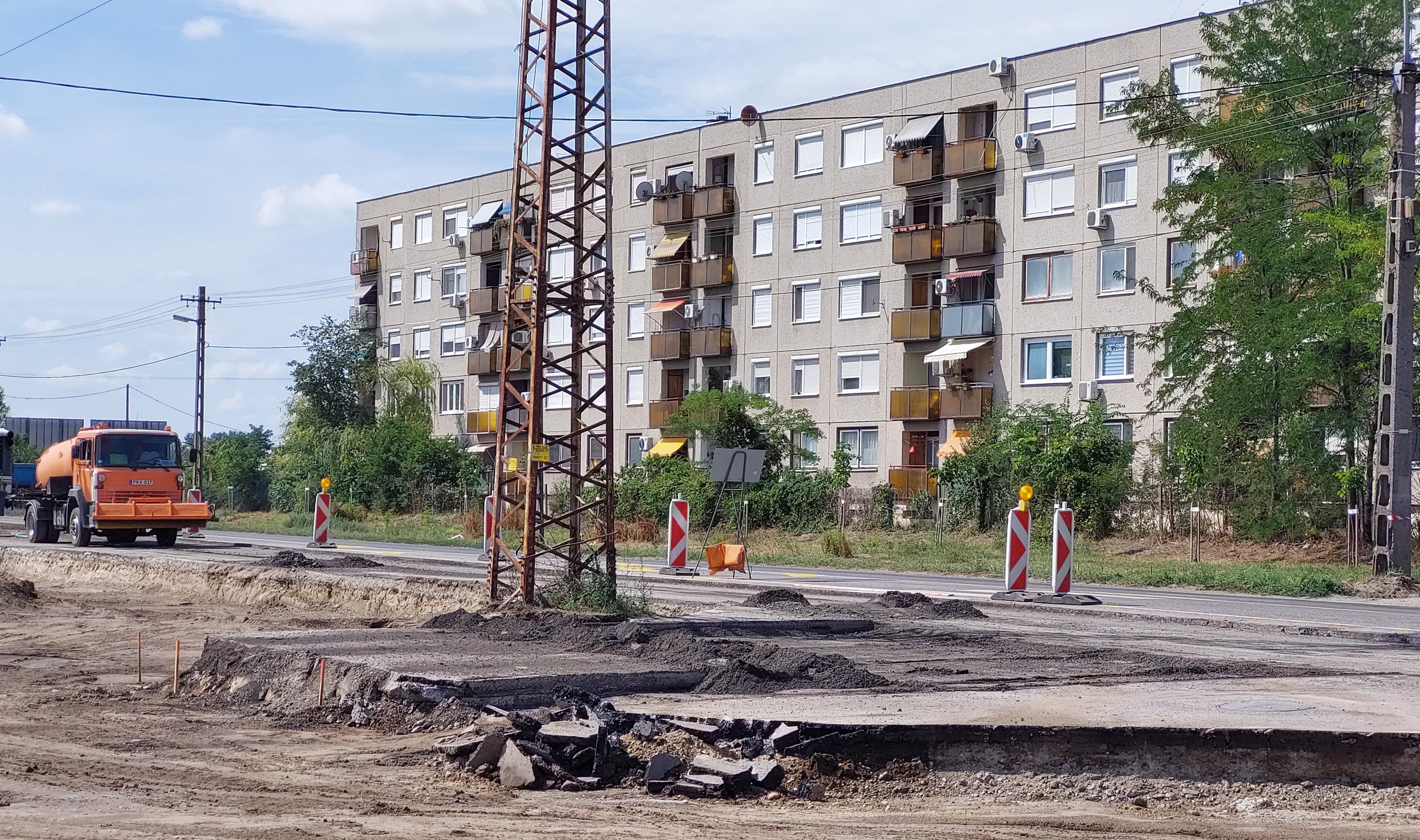 A megváltozott a forgalmi rend fokozott figyelmet igényel a közlekedők részéről!