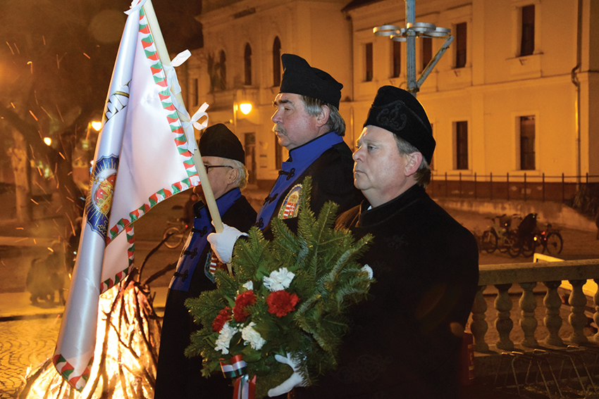 ABONY: Megemlékeztünk a Don-kanyar hőseiről