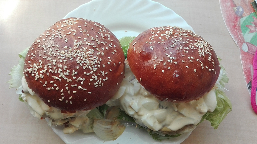 Hamburger házilag