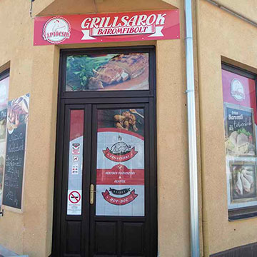 Megnyílt a Grillsarok Baromfibolt